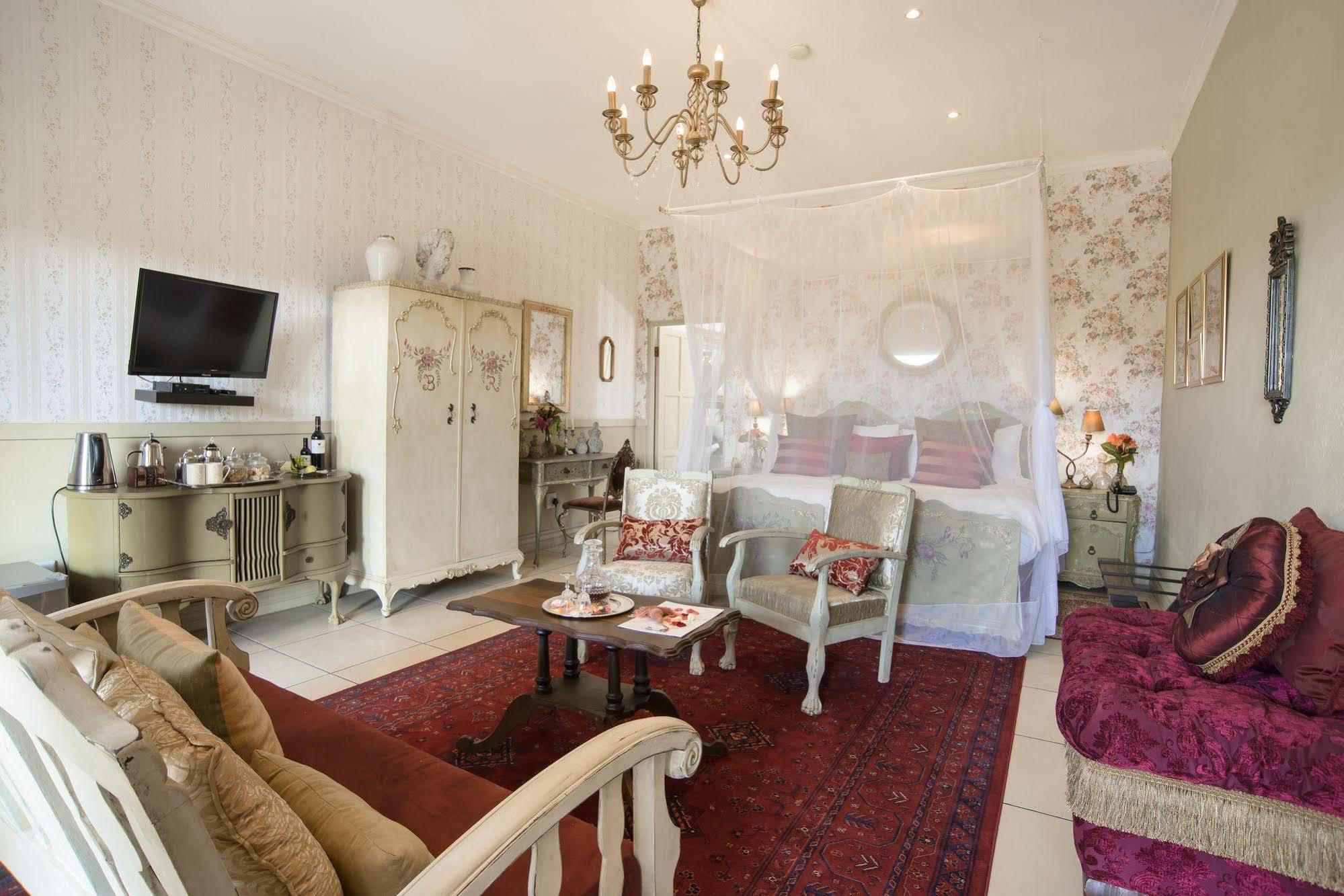 Belgrace Boutique Hotel White River Bagian luar foto
